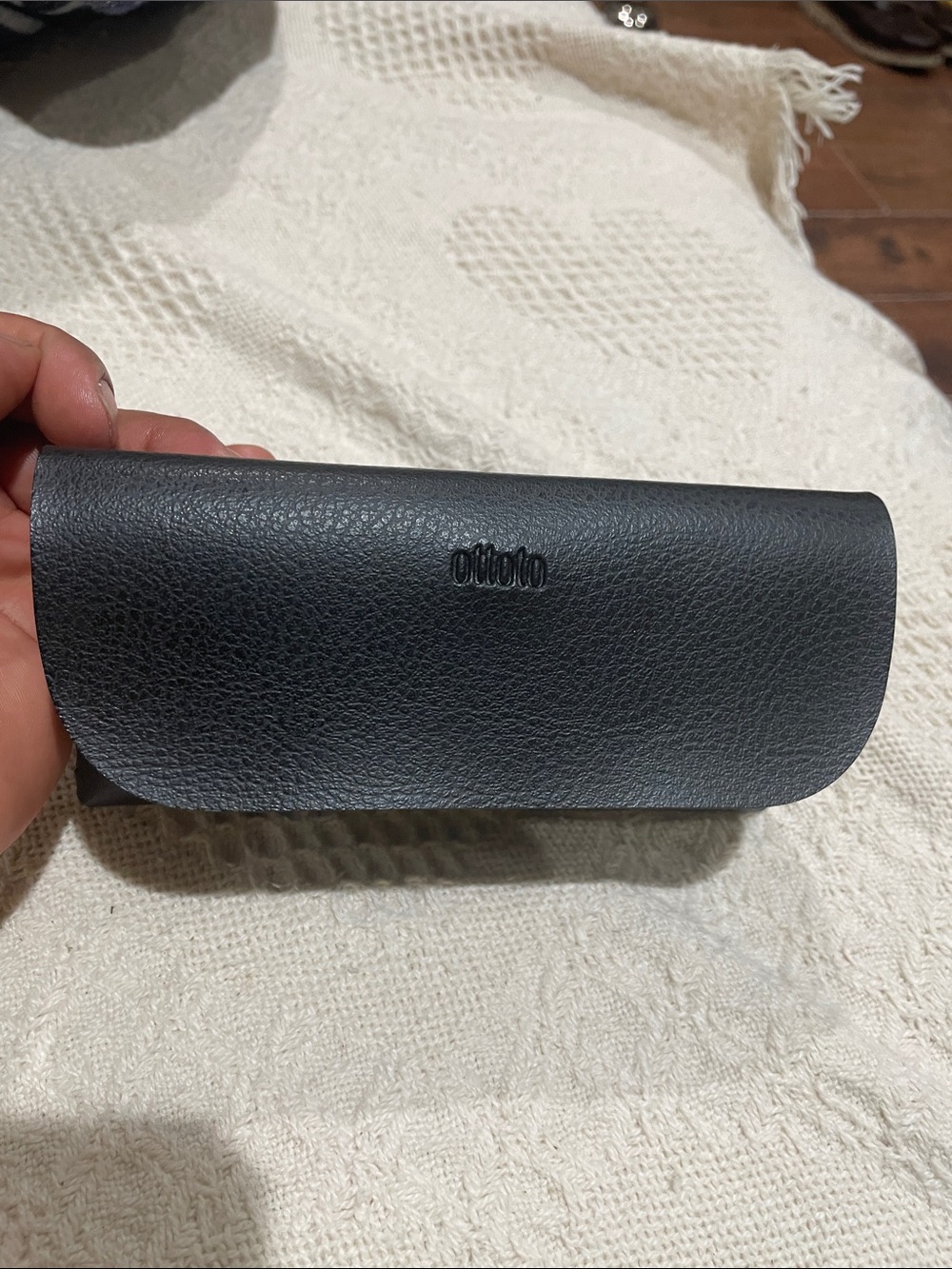 OTTO Black Textured Leather Glasses Case